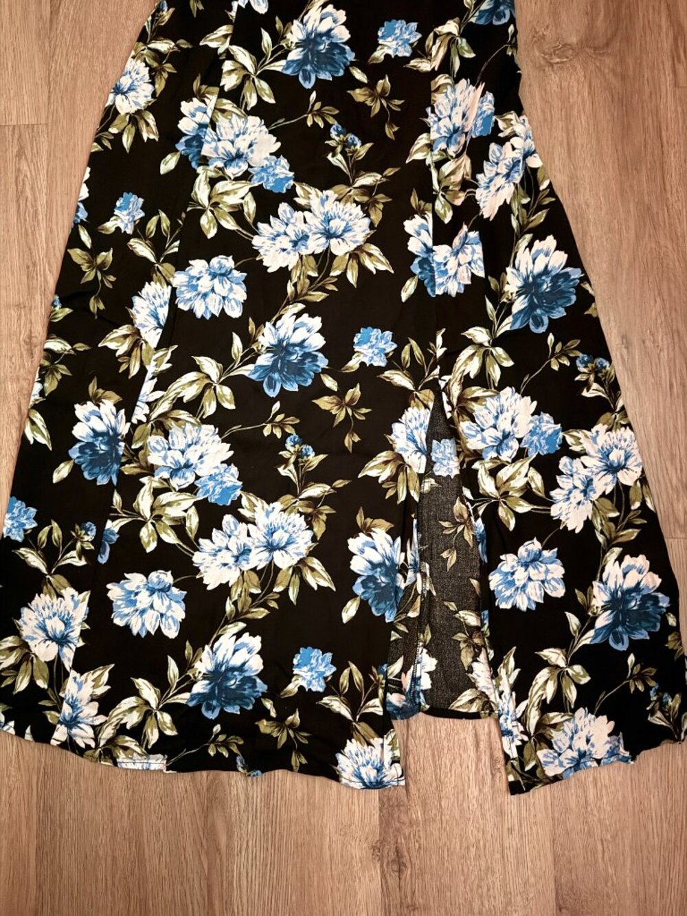 Banana Republic Floral Midi Dress Black Blue Size 6 NWT - Picture 4 of 6
